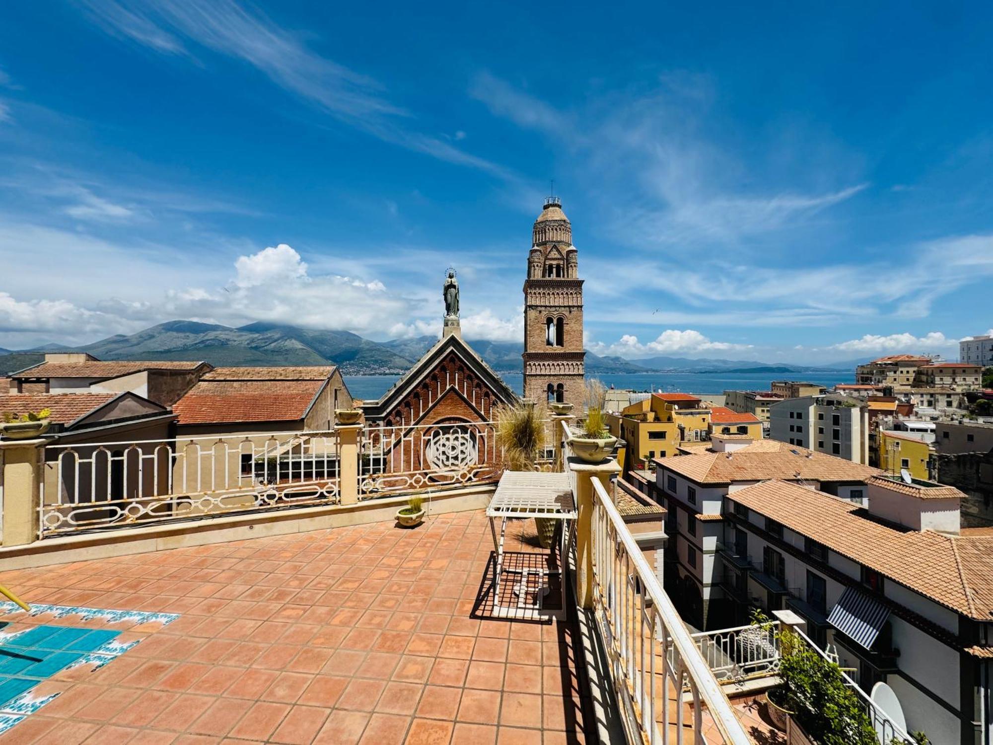 La Gaetana Bed & Breakfast Luaran gambar